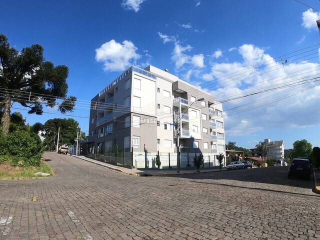 #006 - Apartamento para Venda em Flores da Cunha - RS