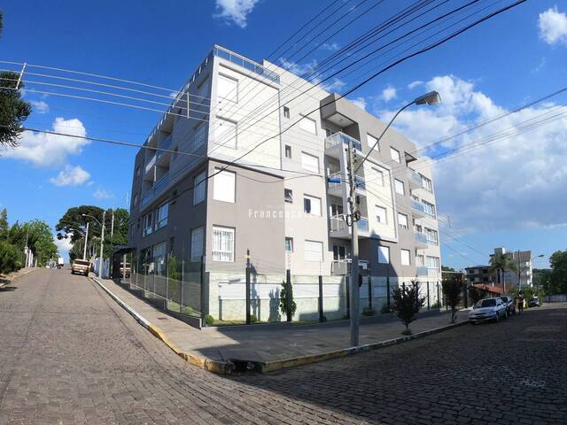 #006 - Apartamento para Venda em Flores da Cunha - RS