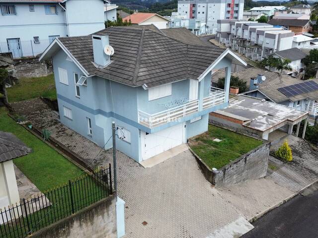 Casa para Venda em Flores da Cunha - 2