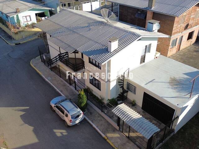 Casa para Venda em Flores da Cunha - 4