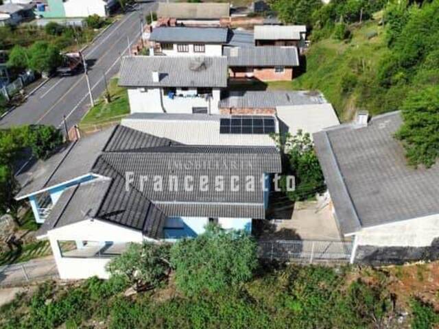Casa para Venda em Flores da Cunha - 4