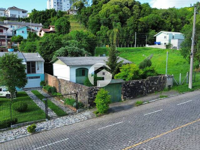 #0068 - Casa para Venda em Flores da Cunha - RS - 3
