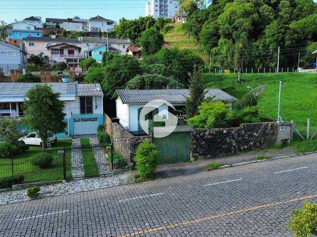 Casa para Venda em Flores da Cunha - 4