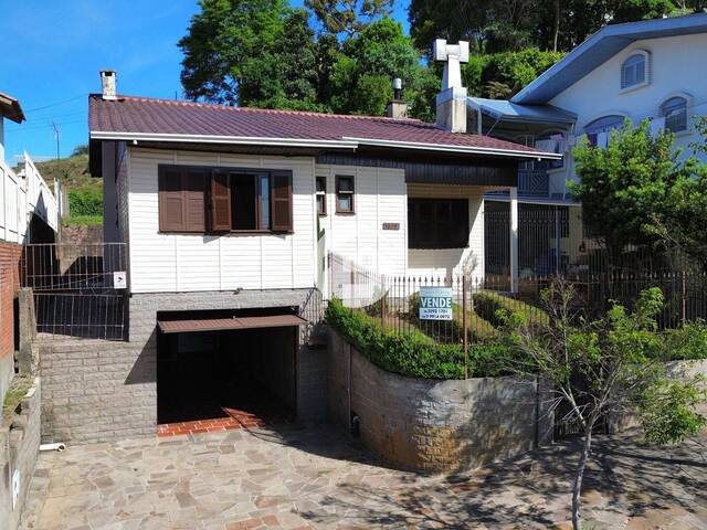 #69 - Casa para Venda em Flores da Cunha - RS - 1