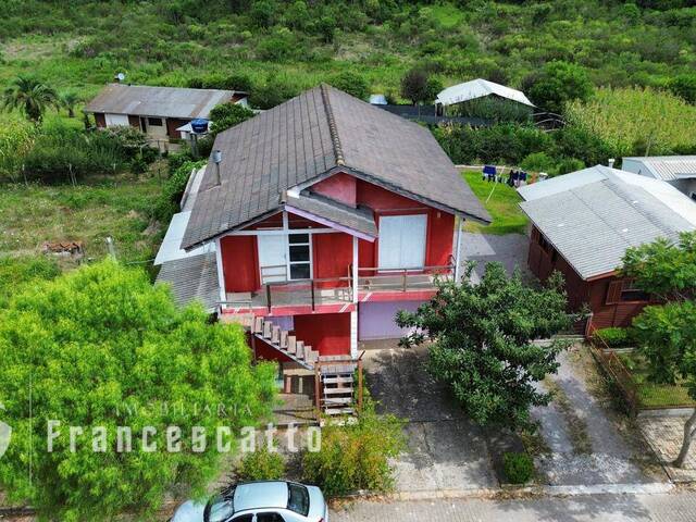 Casa para Venda em Flores da Cunha - 4
